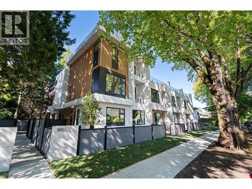 4 1491 Devonshire Crescent, Vancouver, BC - Outdoor