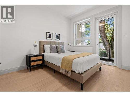4 1491 Devonshire Crescent, Vancouver, BC - Indoor Photo Showing Bedroom