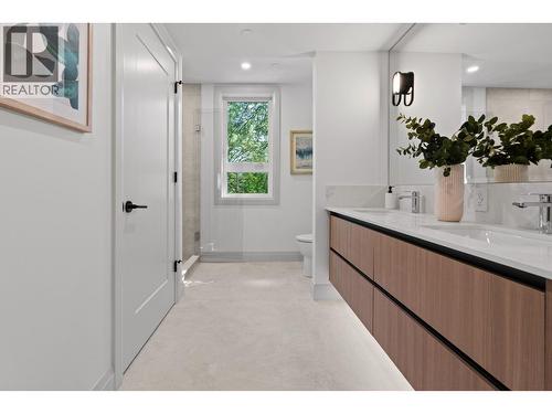 4 1491 Devonshire Crescent, Vancouver, BC - Indoor