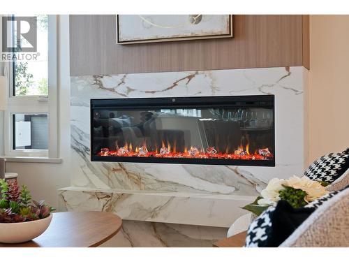 4 1491 Devonshire Crescent, Vancouver, BC - Indoor With Fireplace