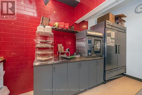 4490 Fairview Street, Burlington, ON 