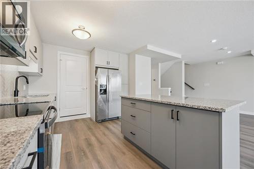525 Erinbrook Drive Unit# B046, Kitchener, ON - Indoor Photo Showing Kitchen With Upgraded Kitchen