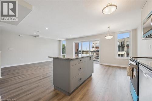 525 Erinbrook Drive Unit# B046, Kitchener, ON - Indoor Photo Showing Kitchen