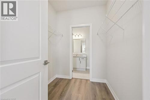 525 Erinbrook Drive Unit# B046, Kitchener, ON - Indoor