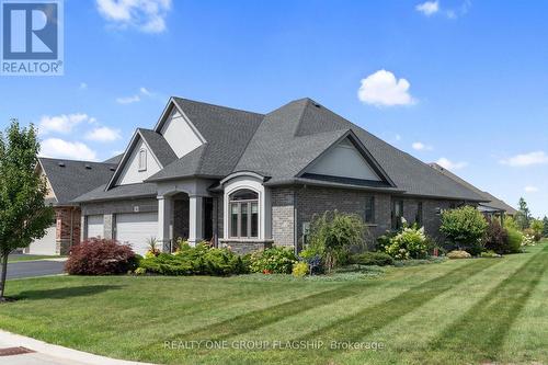 104 BERWICK TRAIL  Welland, ON L3B 0C8