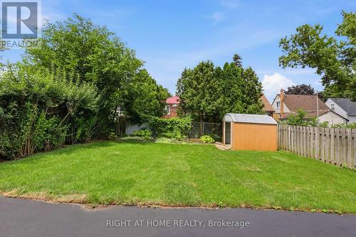 156 E 36Th Street, Hamilton, ON - Outdoor