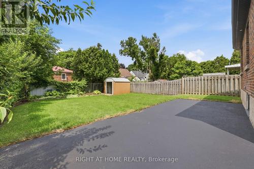 156 E 36Th Street, Hamilton, ON - Outdoor
