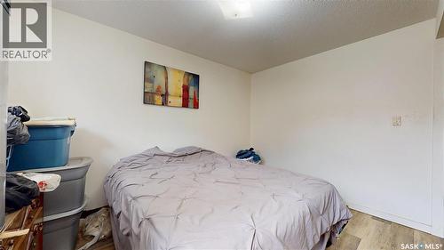 1208 Bond Street, Regina, SK - Indoor Photo Showing Bedroom