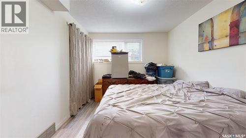 1208 Bond Street, Regina, SK - Indoor Photo Showing Bedroom