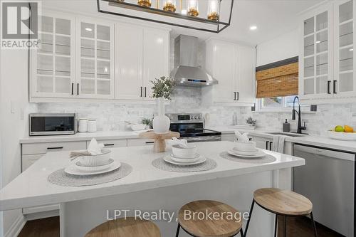 667 WICKENS AVENUE  Burlington (Lasalle), ON L7T 3T1