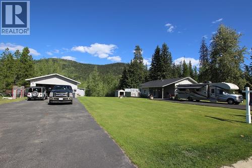 40 Kinuseo Place  Tumbler Ridge, BC V0C 2W0