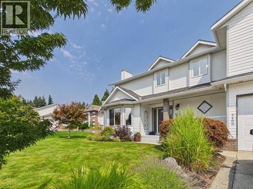 3400 Ontario Ave, Powell River, BC - Outdoor