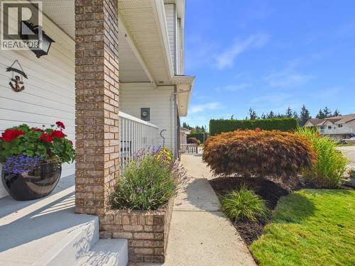 3400 Ontario Ave, Powell River, BC - Outdoor