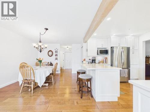 3400 Ontario Ave, Powell River, BC - Indoor
