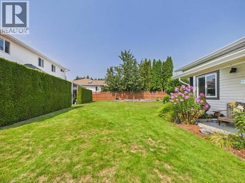 3400 Ontario Ave, Powell River, BC - Outdoor