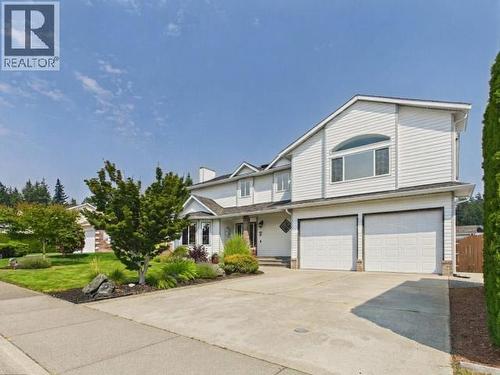 3400 Ontario Ave, Powell River, BC - Outdoor With Facade