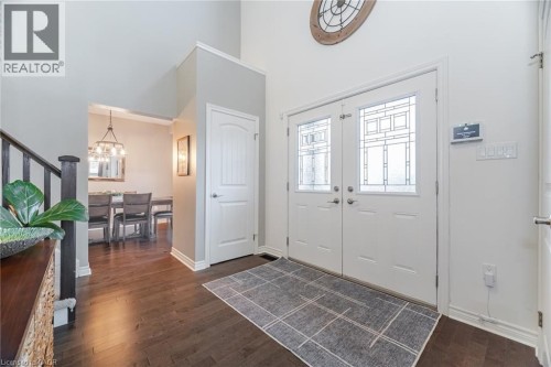 387 Gravel Ridge Trail, Kitchener, ON - Indoor Photo Showing Other Room