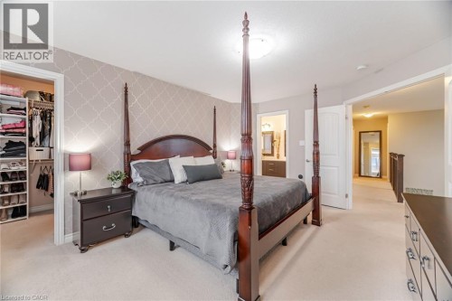 387 Gravel Ridge Trail, Kitchener, ON - Indoor Photo Showing Bedroom