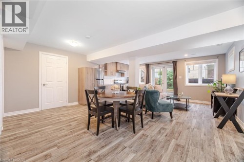 387 Gravel Ridge Trail, Kitchener, ON - Indoor Photo Showing Dining Room