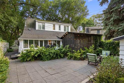 398 Kingston Cr, Winnipeg, MB - Outdoor