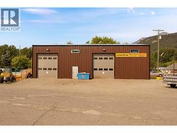 5755 97 Highway  Falkland, BC V0E 1W0