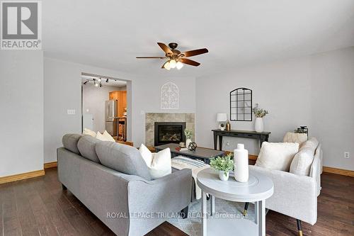 46 Rosebery Place, St. Thomas, ON - Indoor Photo Showing Other Room With Fireplace