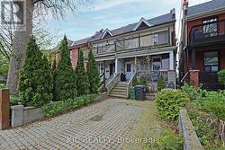 20 ASHDALE AVENUE Toronto, ON M4L 2Y7