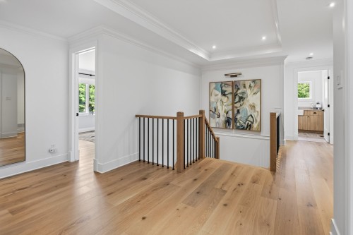 Hall d'entrée/Vestibule - 3 Rue Cambridge, Baie-D'Urfé, QC - Indoor Photo Showing Other Room