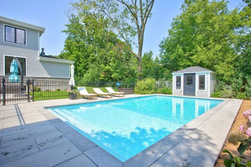 Piscine - 3 Rue Cambridge, Baie-D'Urfé, QC - Outdoor With In Ground Pool