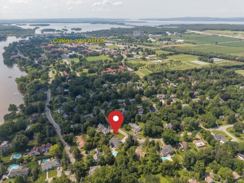 Photo aérienne - 3 Rue Cambridge, Baie-D'Urfé, QC - Outdoor With Body Of Water With View