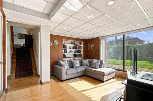 Salle familiale - 368 100E Avenue, Laval (Chomedey), QC - Indoor