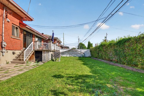 Cour - 368 100E Avenue, Laval (Chomedey), QC - Outdoor