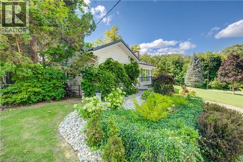 24 Forest Road, Cambridge, ON 