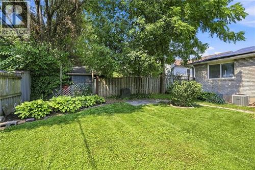 24 Hill Street, Hamilton, ON - Outdoor