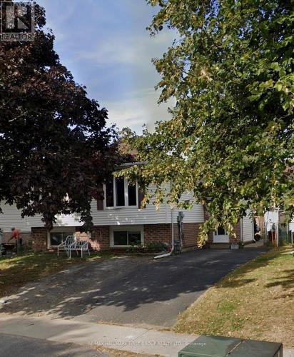 27 DAUPHIN AVENUE  Kingston, ON K7K 6B2