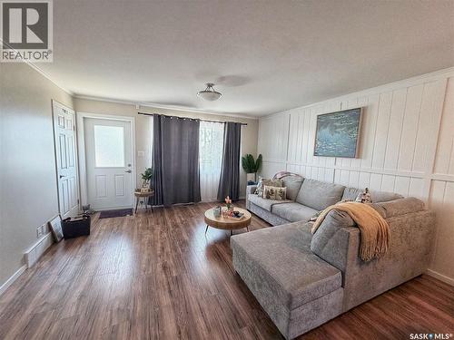 708 1303 Richardson Road, Saskatoon, SK - Indoor Photo Showing Living Room