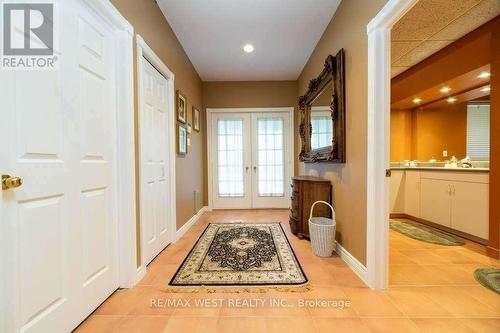 29 Milton Street, Tiny, ON - Indoor Photo Showing Other Room