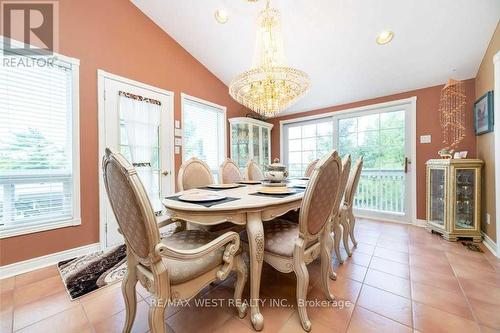 29 Milton Street, Tiny, ON - Indoor Photo Showing Dining Room