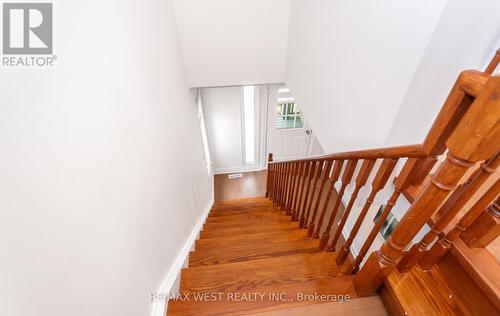 5239 Bushelgrove Circle, Mississauga, ON - Indoor Photo Showing Other Room
