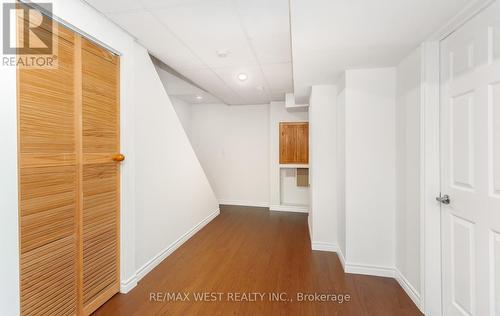 5239 Bushelgrove Circle, Mississauga, ON - Indoor Photo Showing Other Room