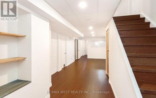 5239 Bushelgrove Circle, Mississauga, ON - Indoor Photo Showing Other Room