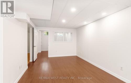 5239 Bushelgrove Circle, Mississauga, ON - Indoor Photo Showing Other Room