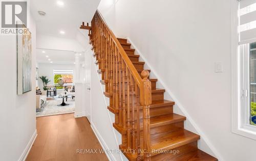 5239 Bushelgrove Circle, Mississauga, ON - Indoor Photo Showing Other Room