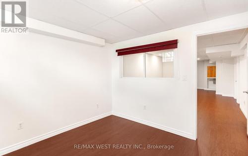 5239 Bushelgrove Circle, Mississauga, ON - Indoor Photo Showing Other Room