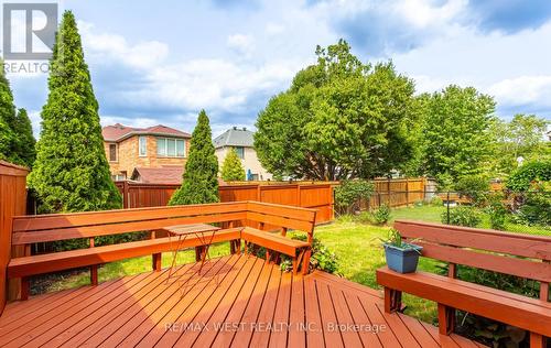 5239 Bushelgrove Circle, Mississauga, ON - Outdoor