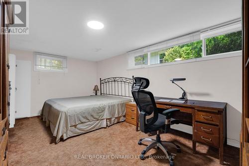 61 Bernick Drive, Barrie, ON - Indoor Photo Showing Bedroom