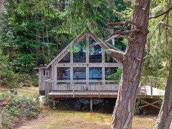 5150 East Rd Denman Island, BC V0R 1T0