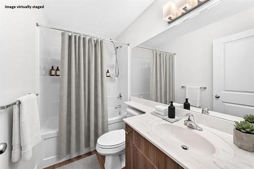 6 Dedrick Bay, Winnipeg, MB - Indoor Photo Showing Bathroom