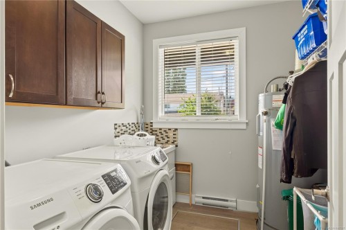 374 Shepherd Ave, Nanaimo, BC 