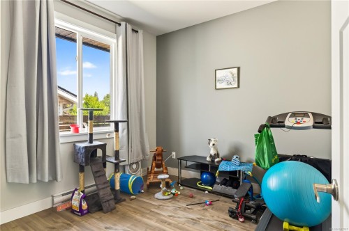 374 Shepherd Ave, Nanaimo, BC 